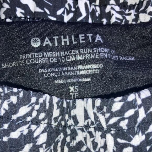 Athleta Printed Mesh Racer 4” Shorts in Black White Speckle Sz XS/SM EUC - Picture 5 of 11